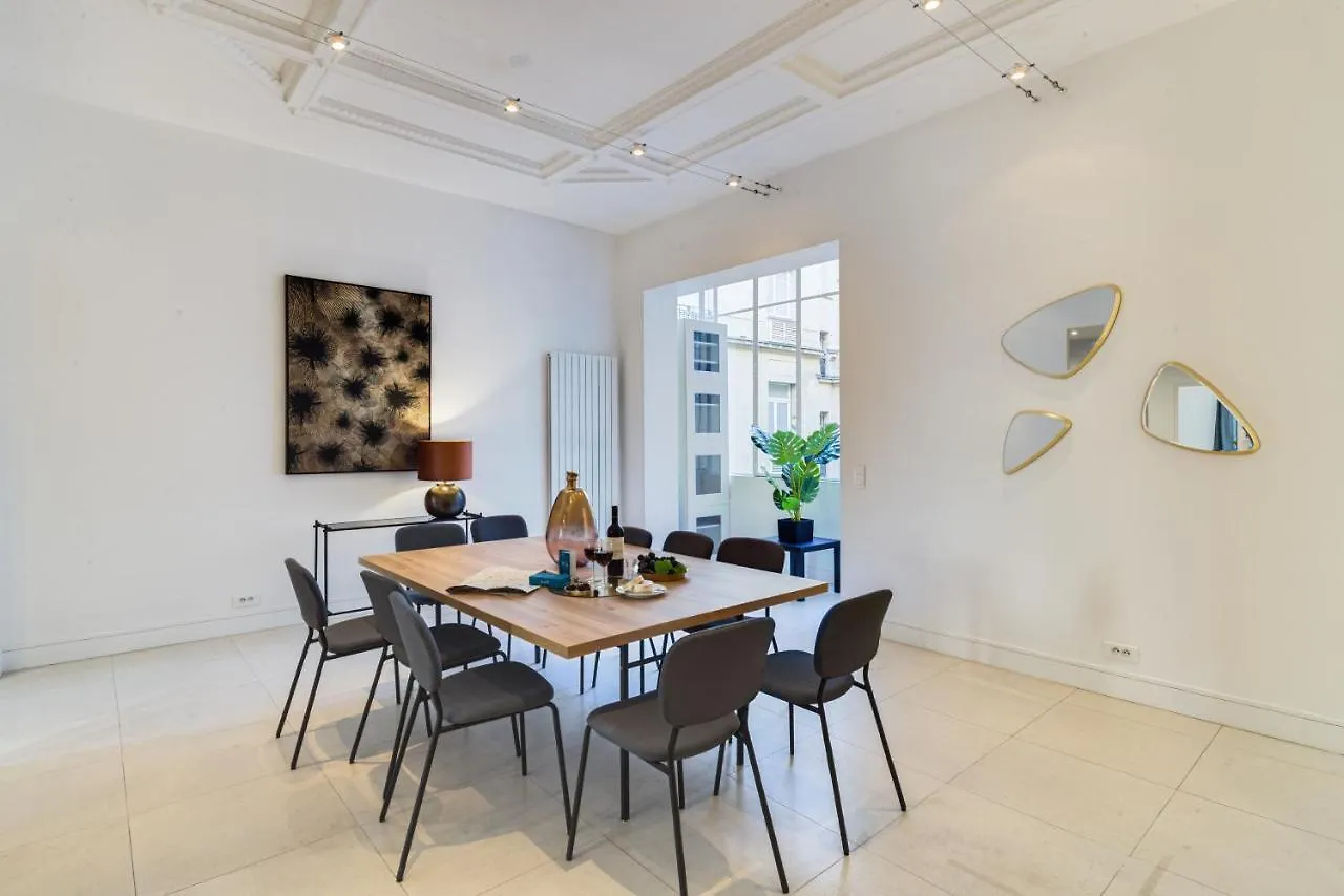 Sweett - Boccador Apartment Paris 0*,  France